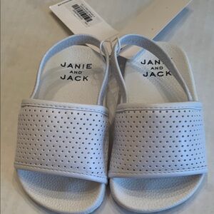 NWT Janie and Jack Kids Girls Sandals - White size 4